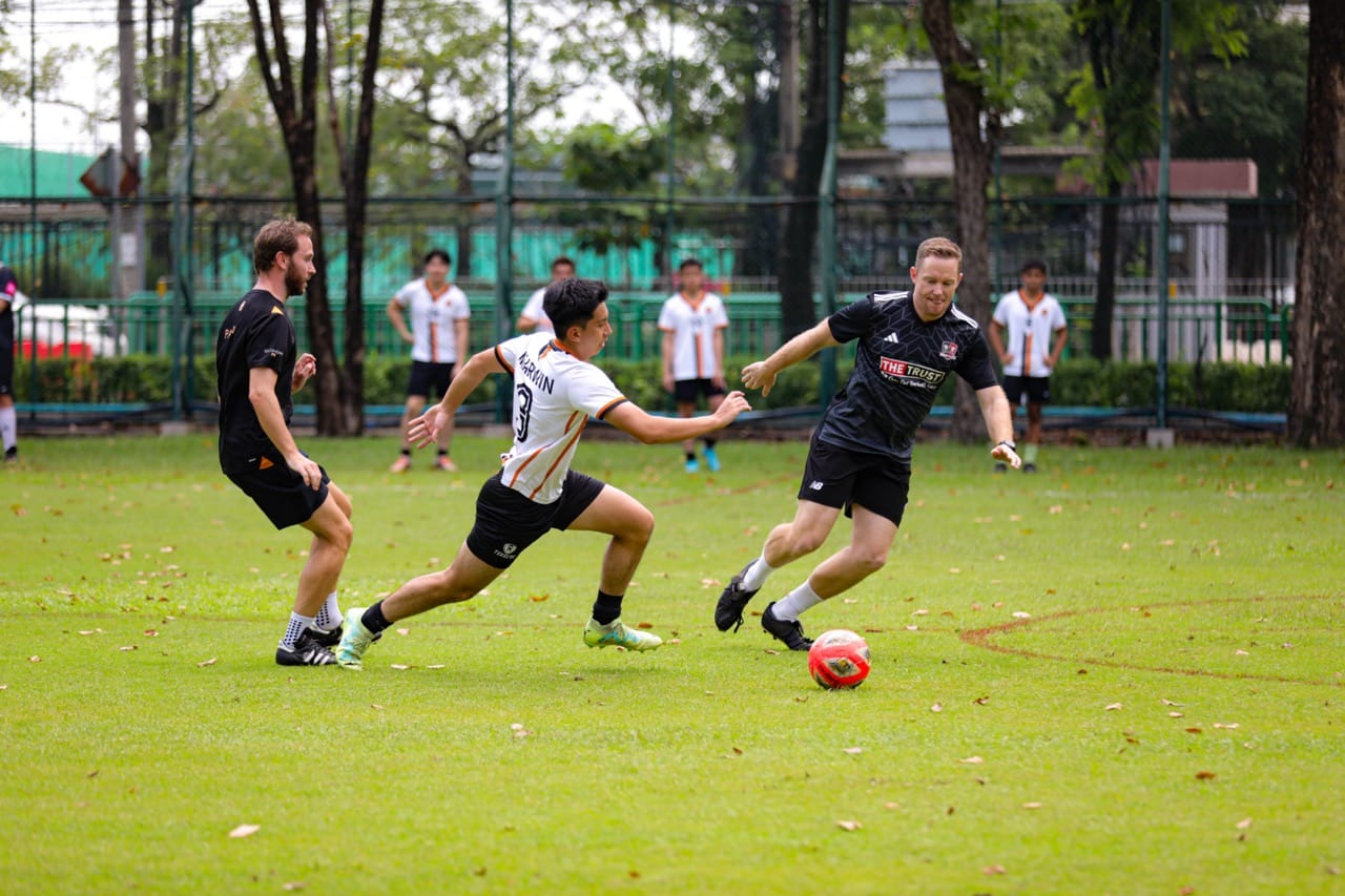 Students vs Teachers