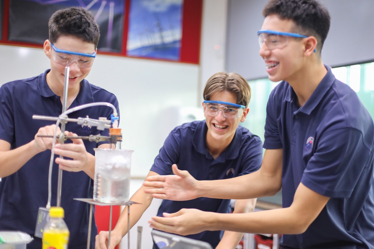 Exploring Gay-Lussac’s Law with Cutting-Edge Technology