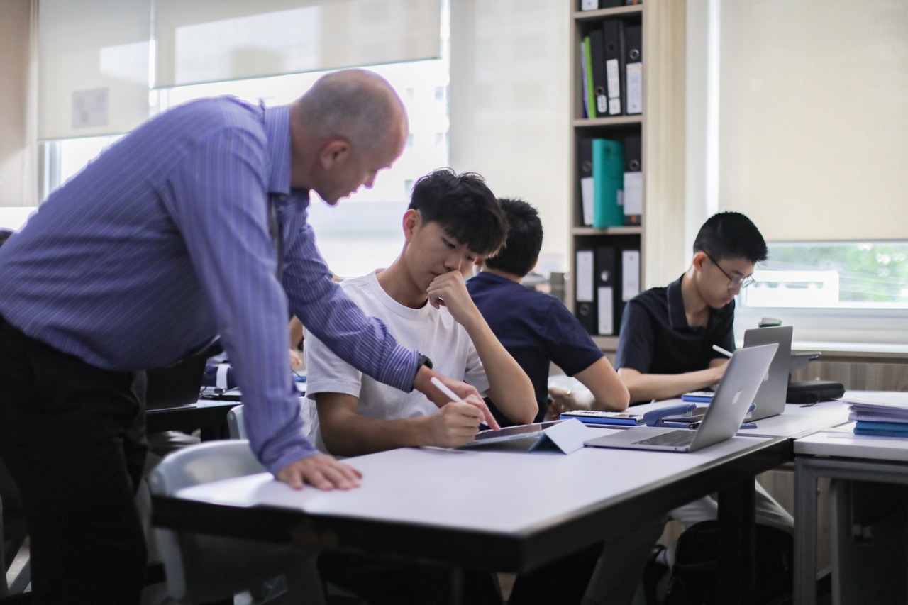 The Mathematics of Three‑Dimensional Spaces