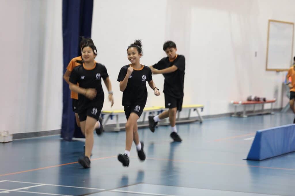 Run, Run .. As Fast As You Can! - 4